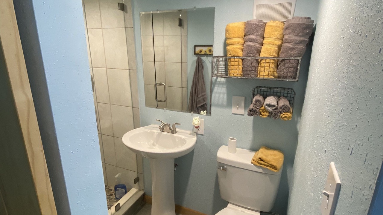 Photo of Bathroom in Quinlan