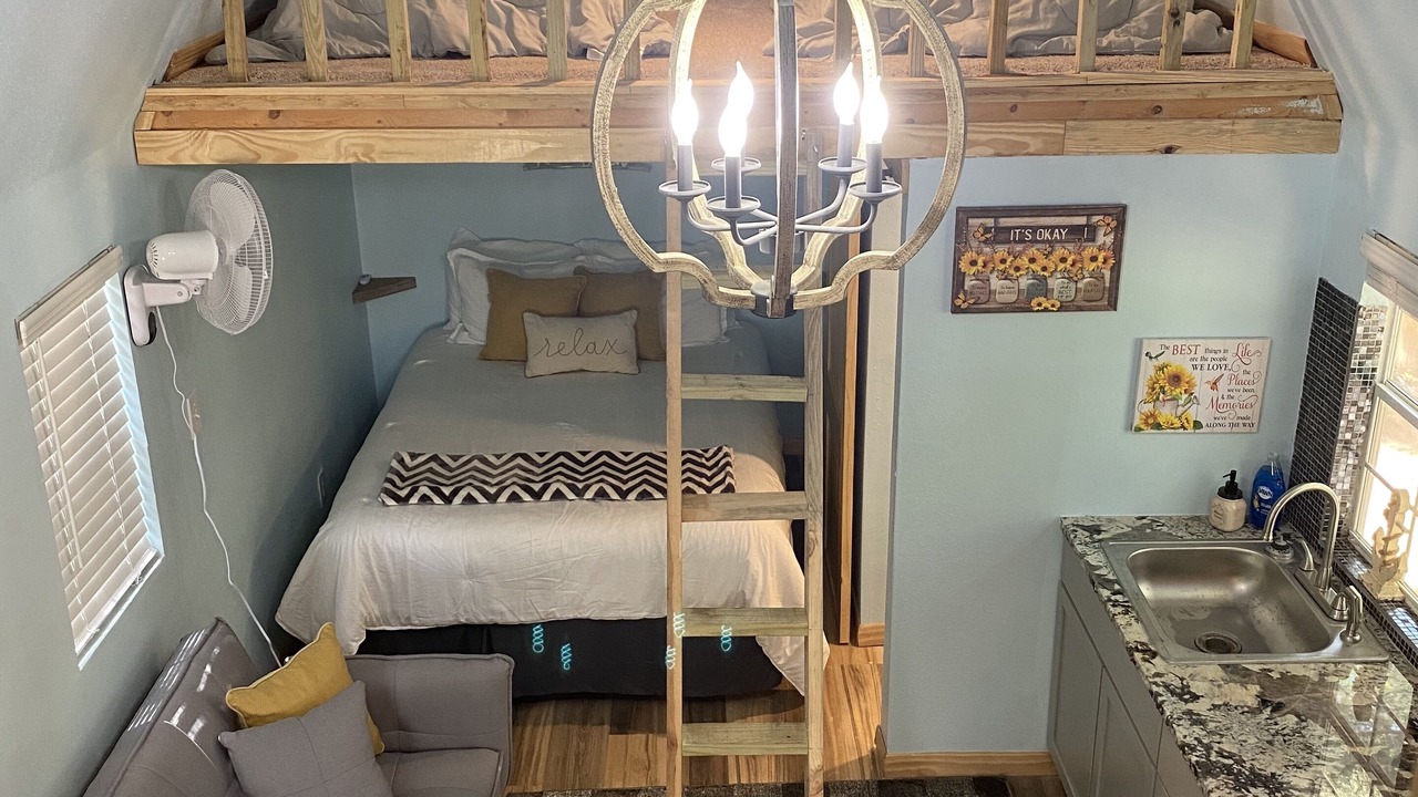 Photo of Bedroom in Quinlan