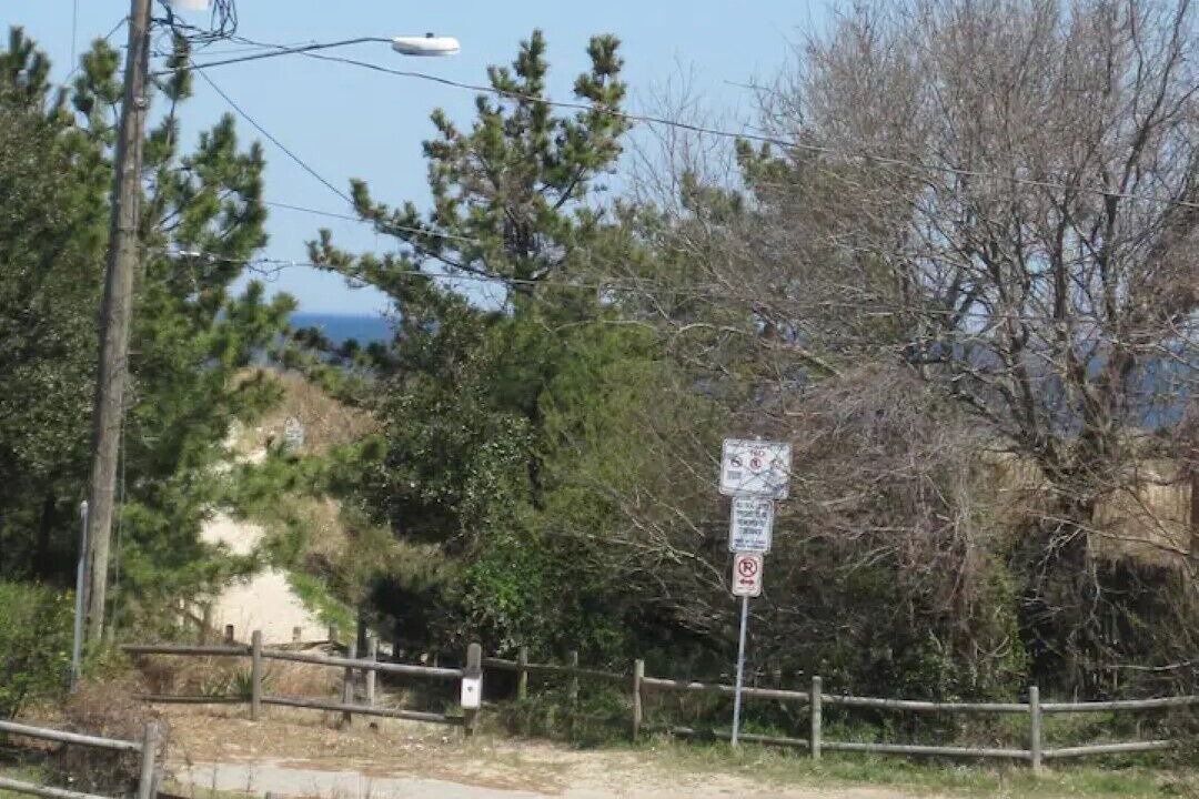 Photo of Outdoor in Chic's Beach
