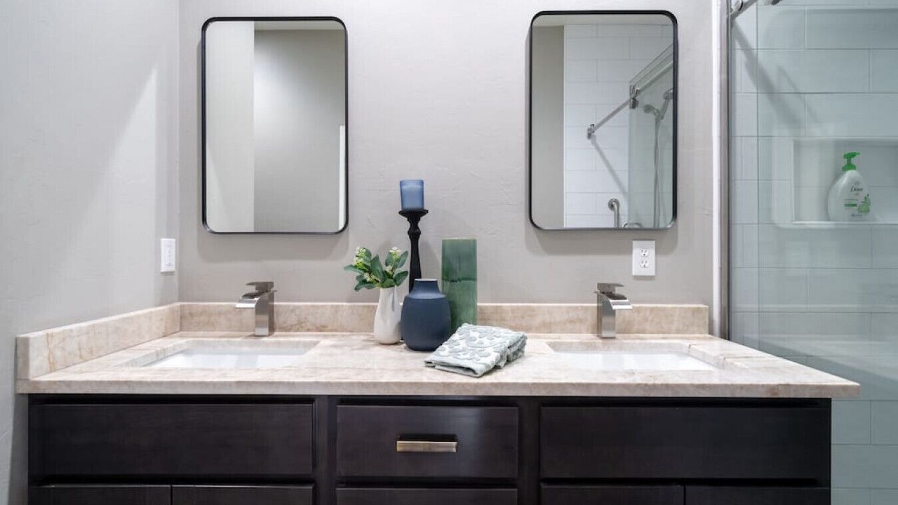 Photo of Bathroom in Garvin County