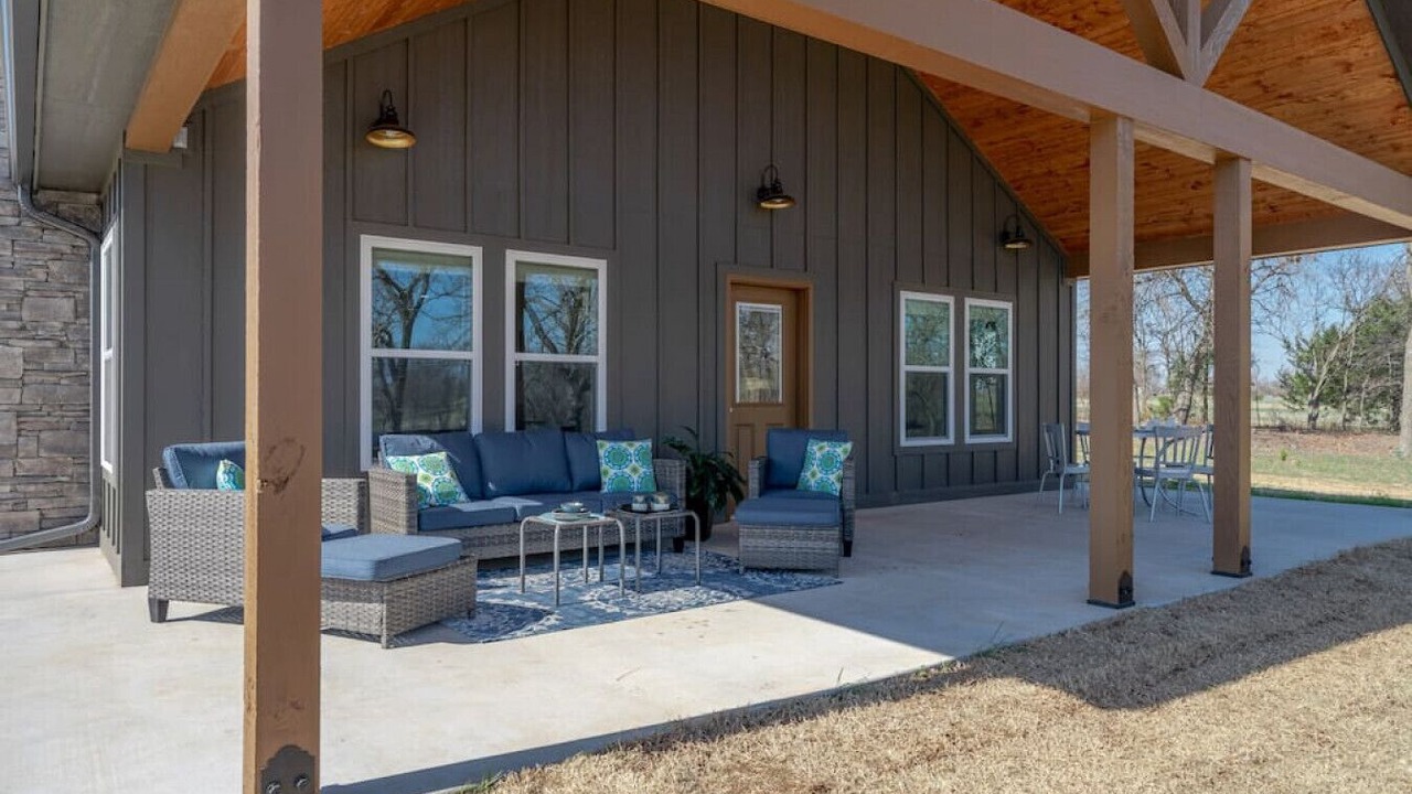 Photo of Patio Balcony in Garvin County