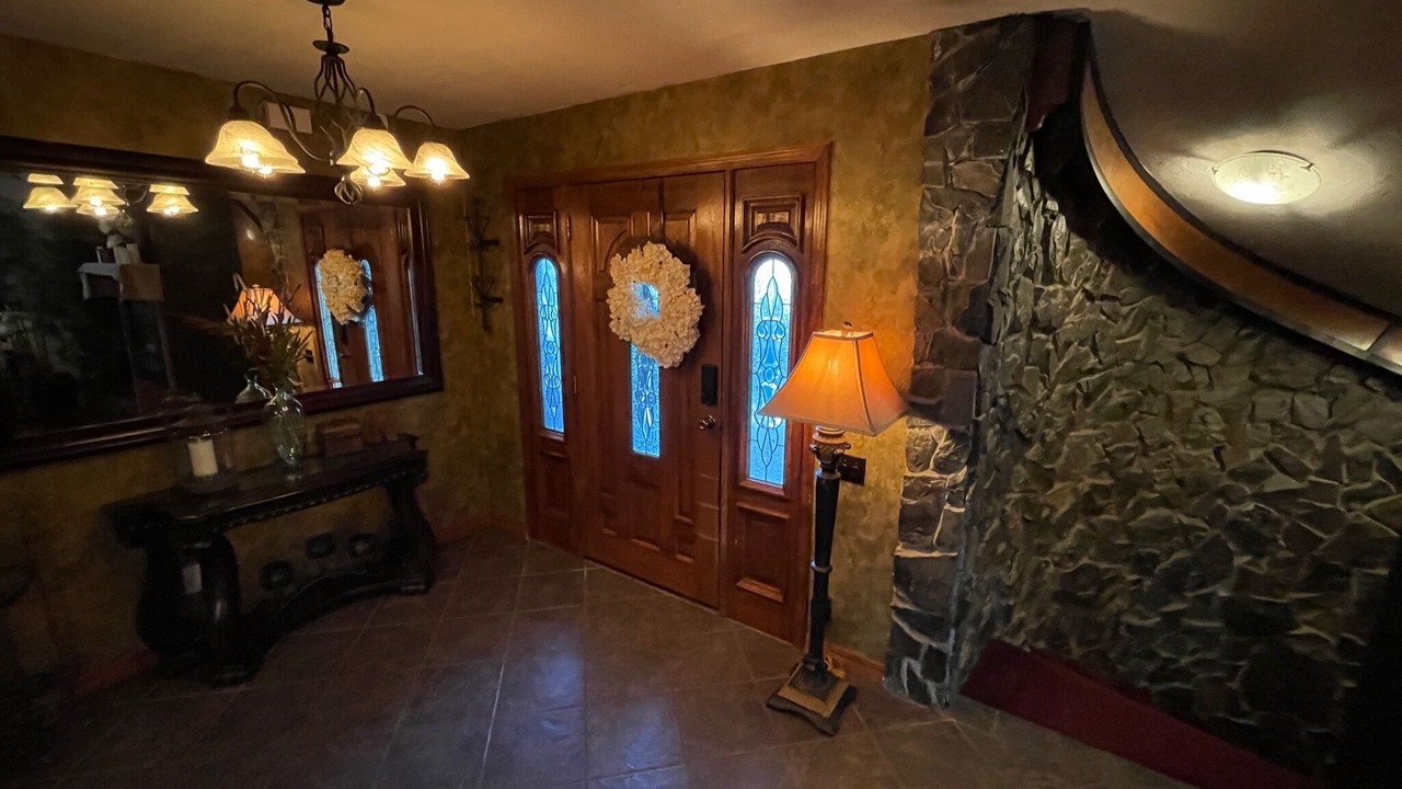 Photo of Others in Crawfordsville