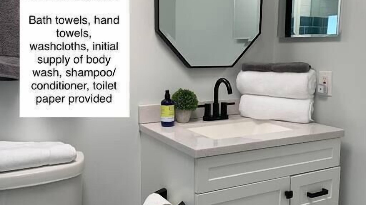 Photo of Bathroom in Neptune Beach