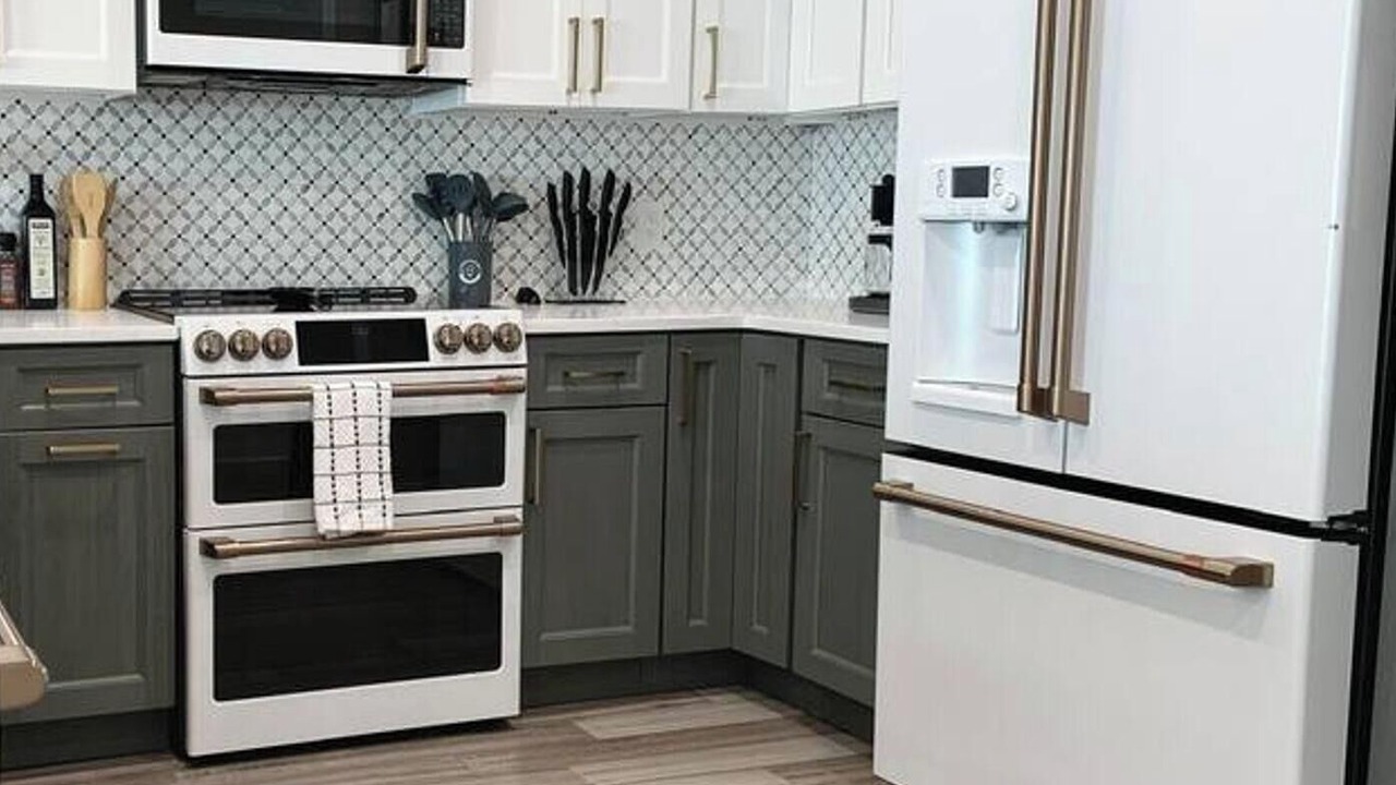 Photo of Kitchen in Neptune Beach