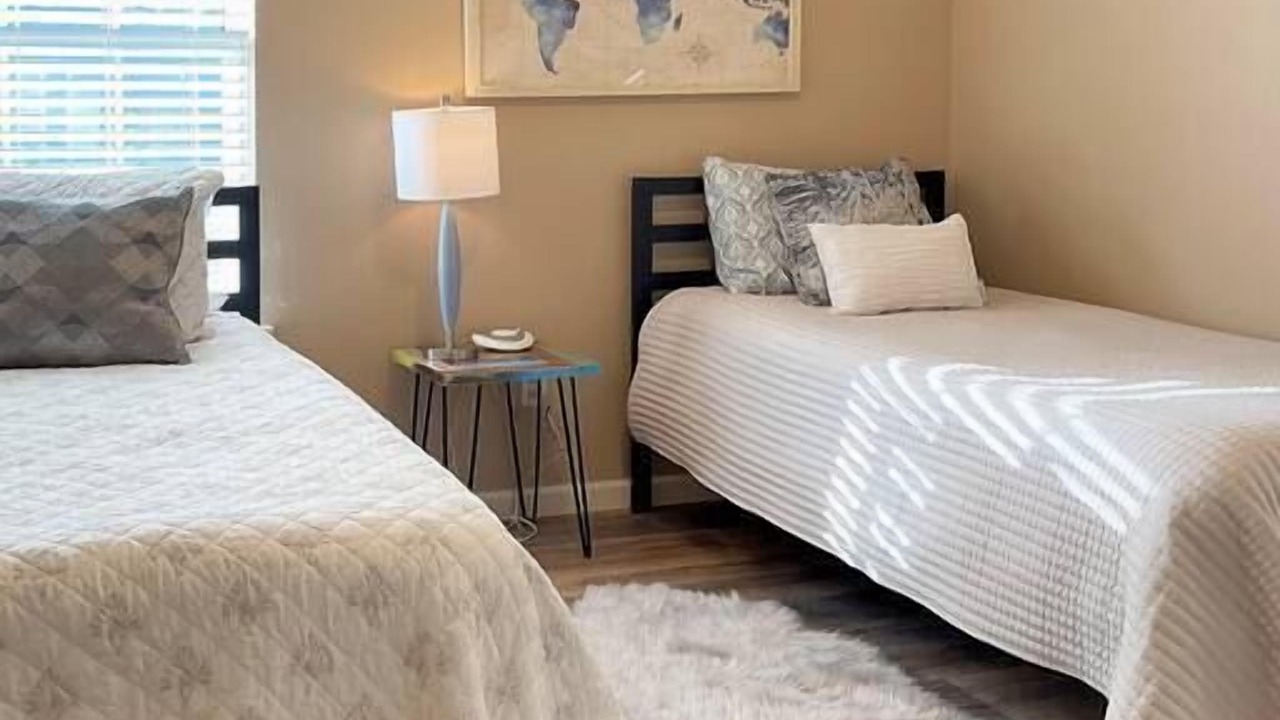Photo of Bedroom in Downtown