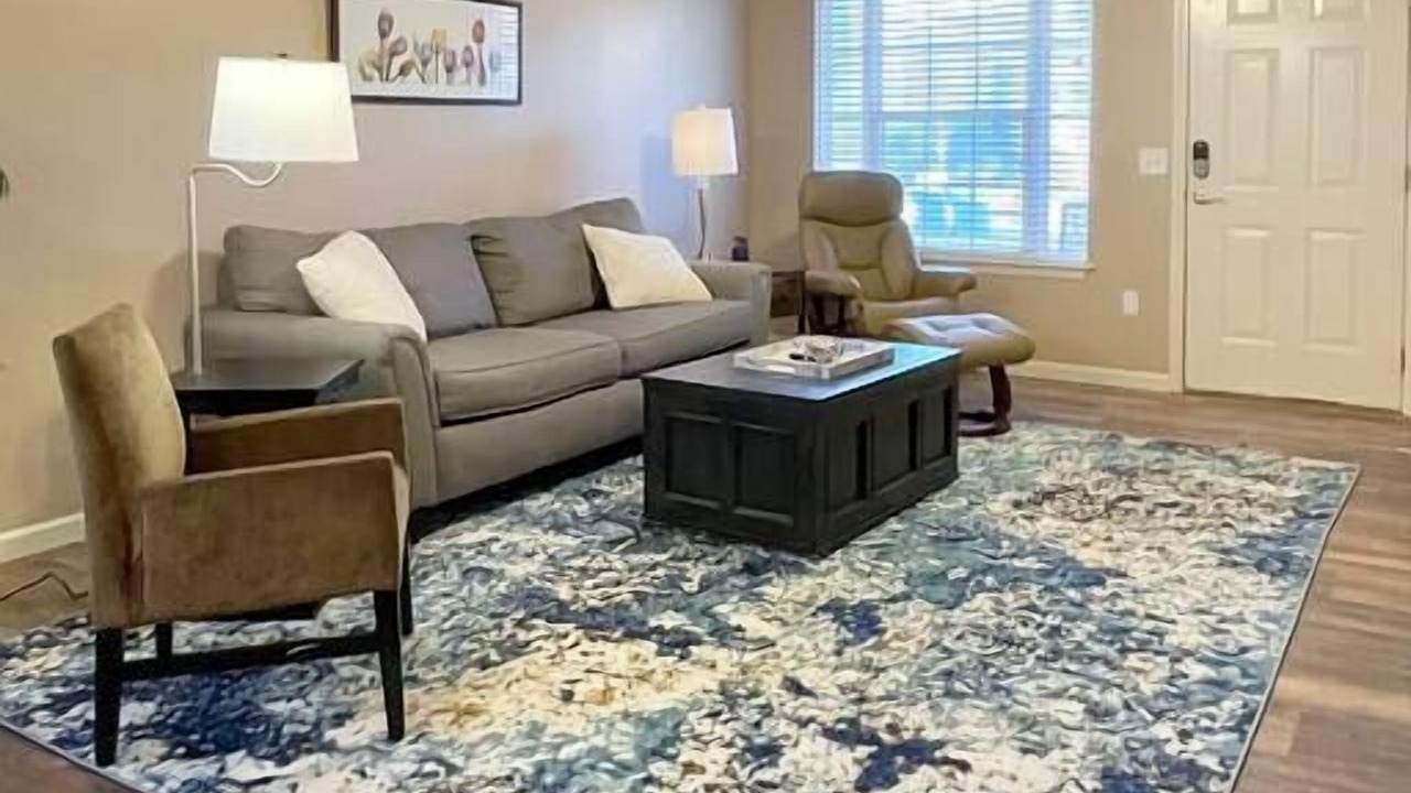 Photo of Livingroom in Downtown