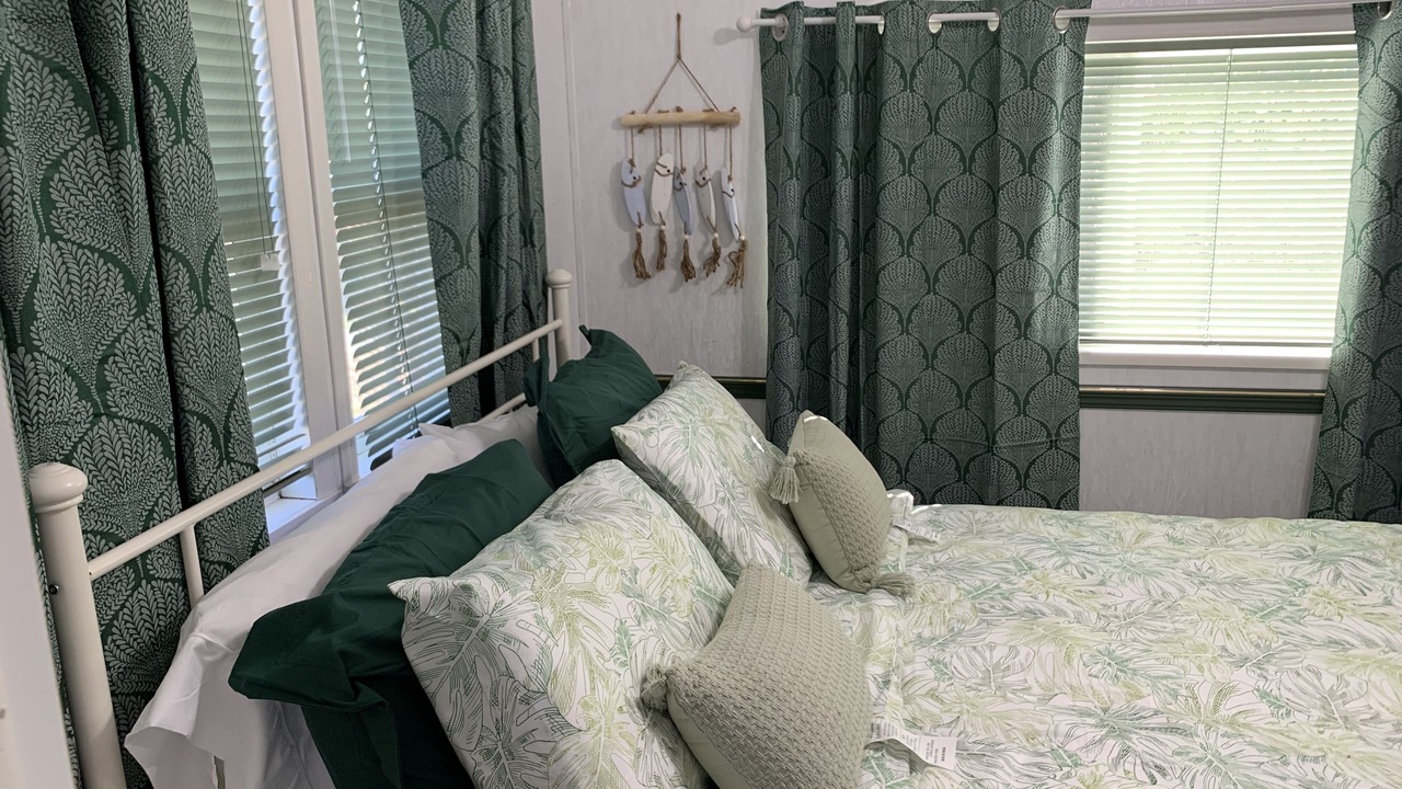 Photo of Bedroom in Pettit