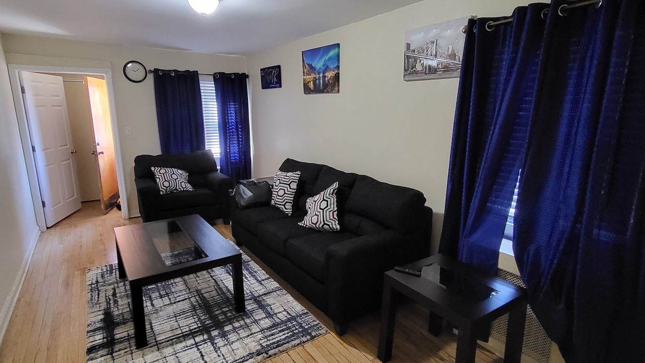 Photo of Livingroom in Williamsbridge