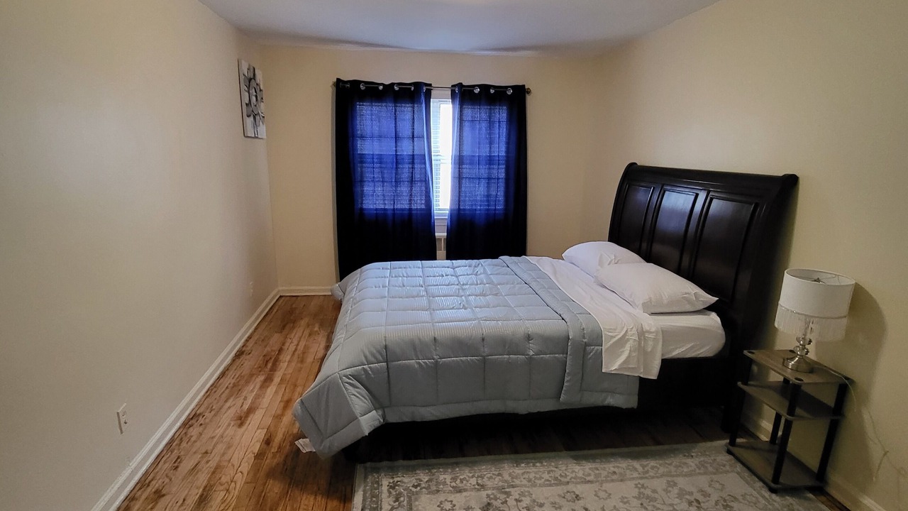 Photo of Bedroom in Williamsbridge