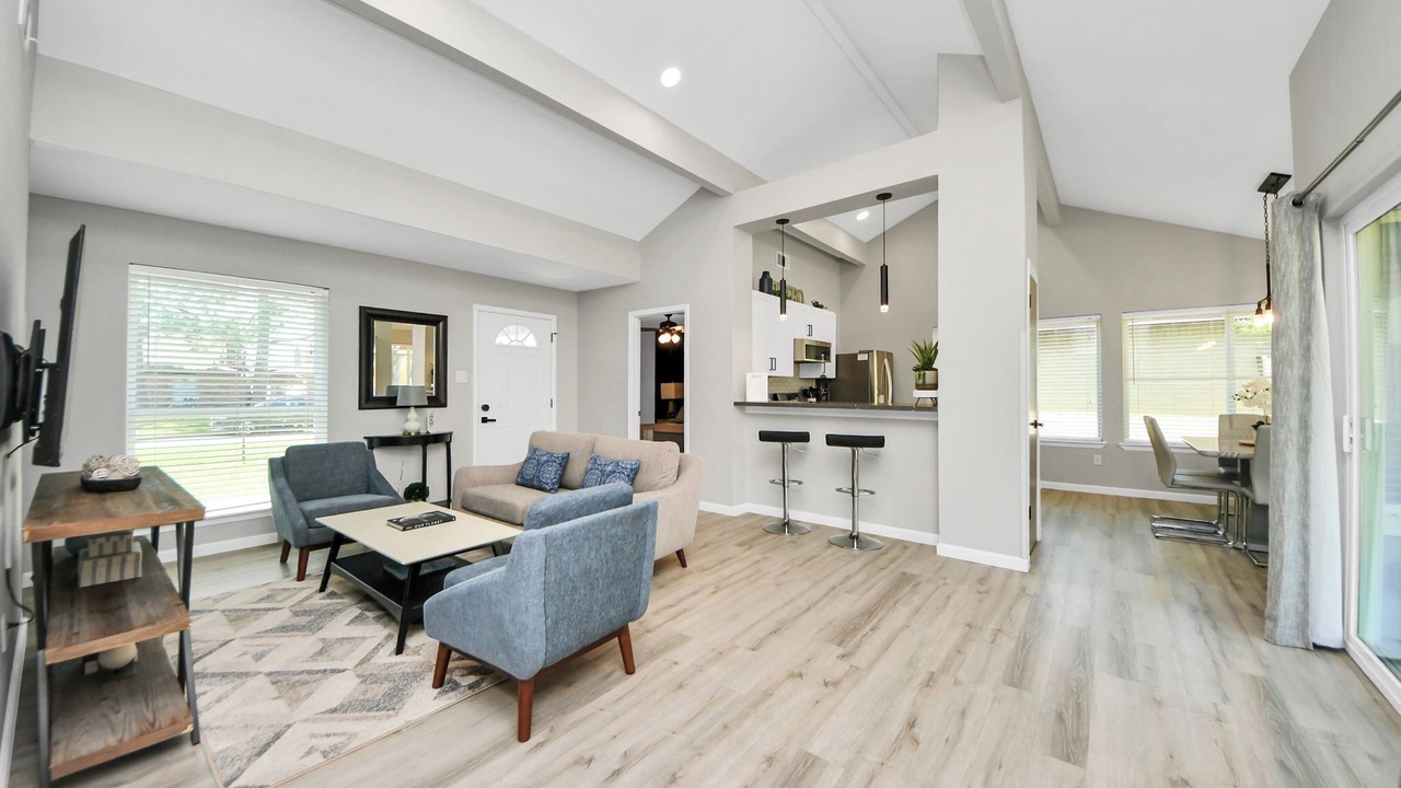 Photo of Livingroom in Barker