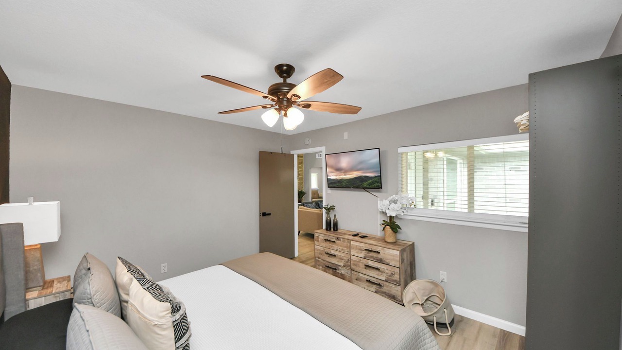 Photo of Bedroom in Barker