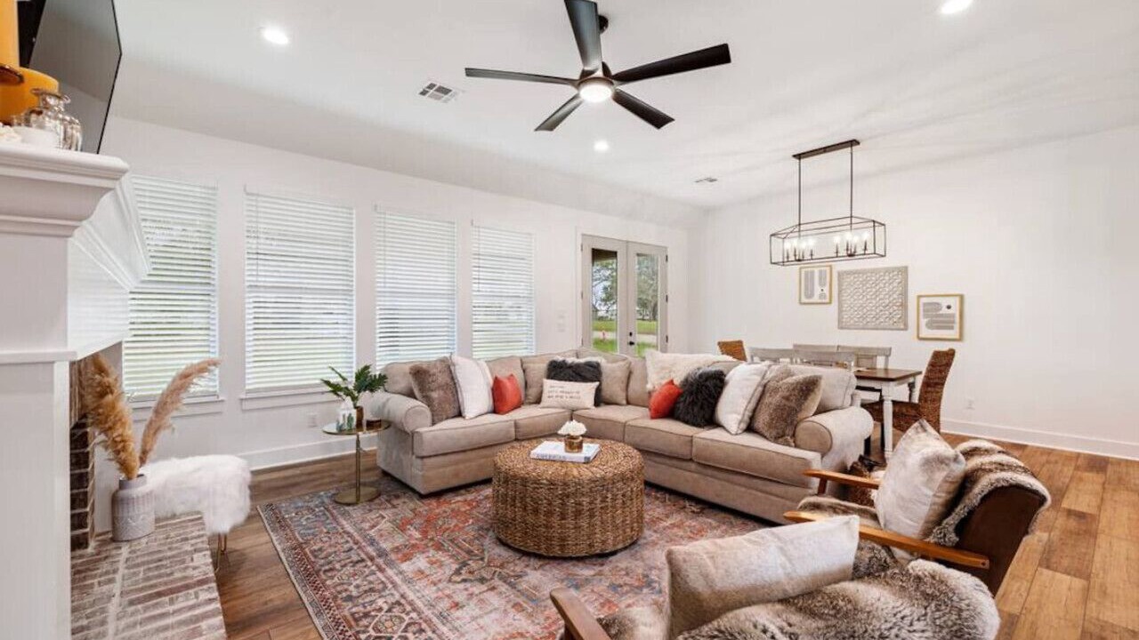 Photo of Livingroom in New Ulm