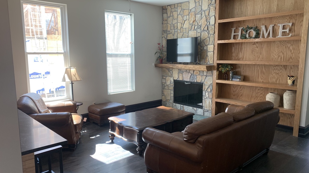 Photo of Livingroom in Ballwin