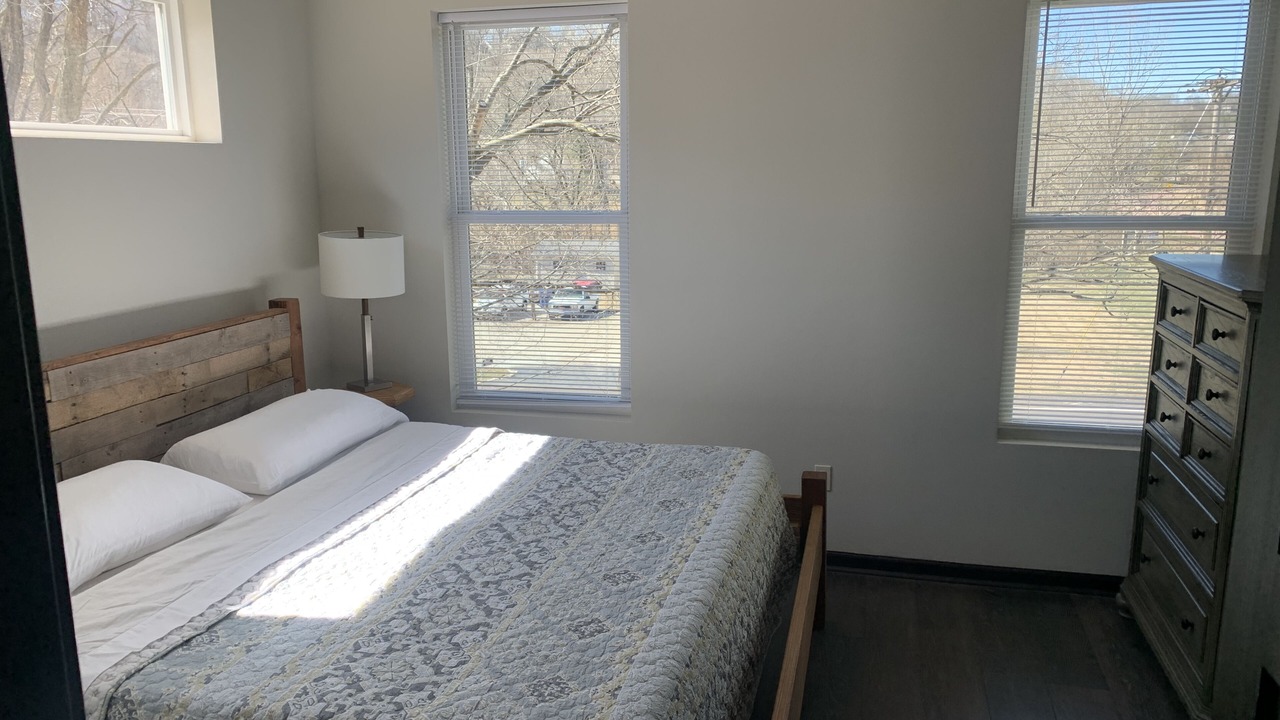 Photo of Bedroom in Ballwin