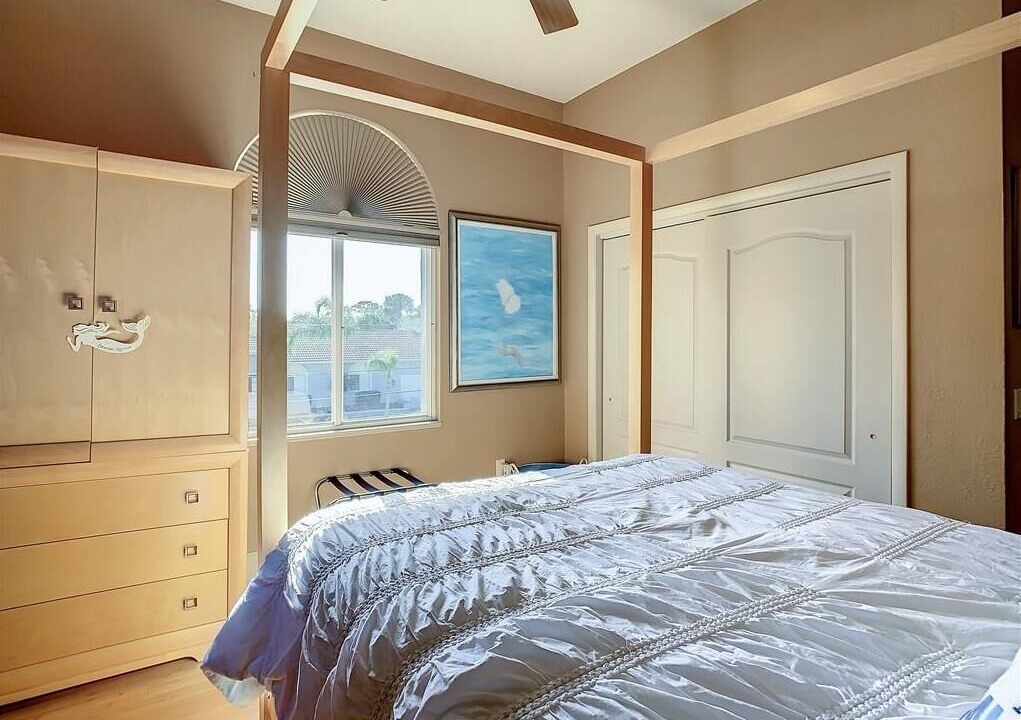 Photo of Bedroom in Springs at Kings Bay