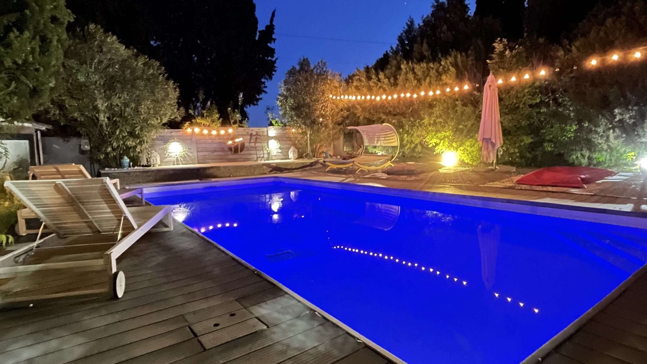 Photo of Outdoor in Tavel