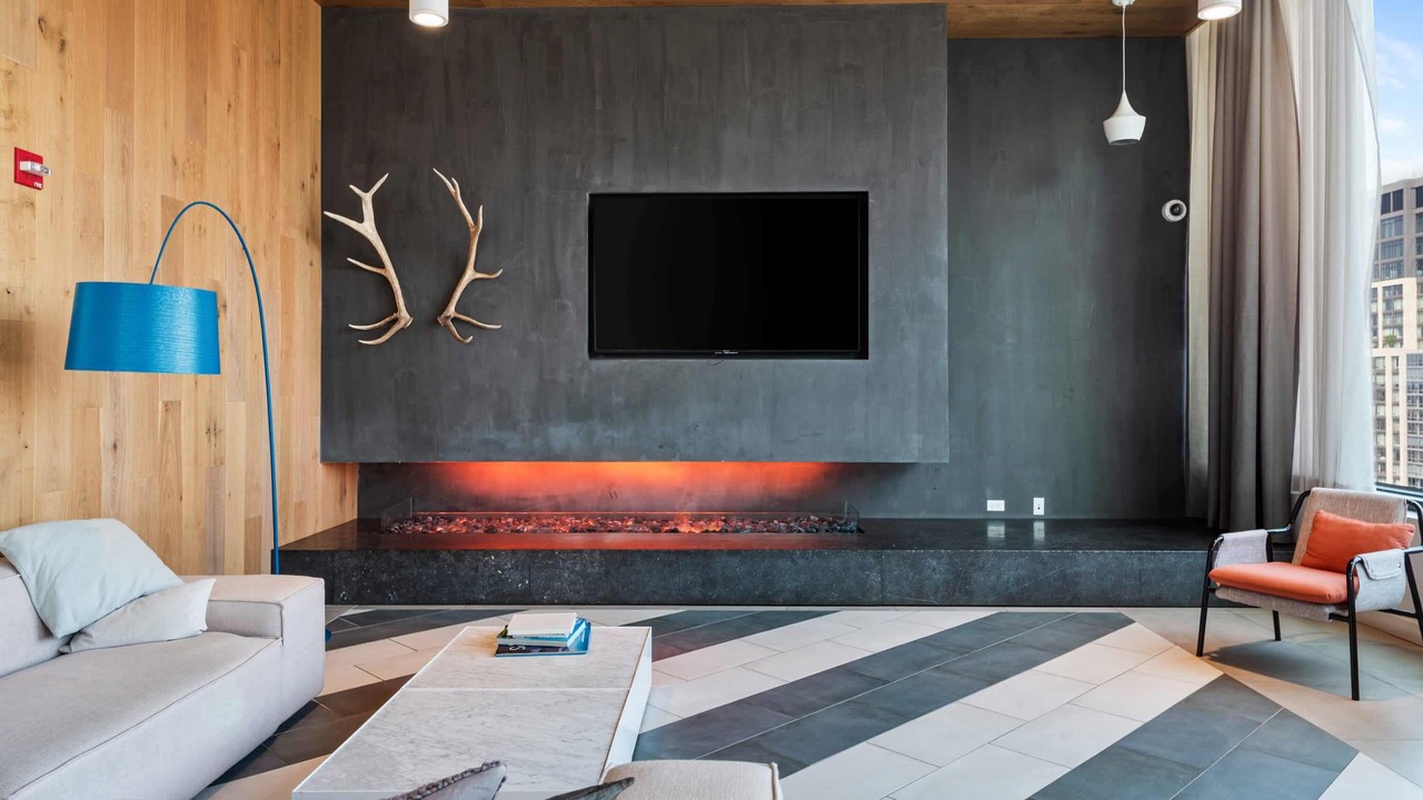 Photo of Livingroom in Near North Side