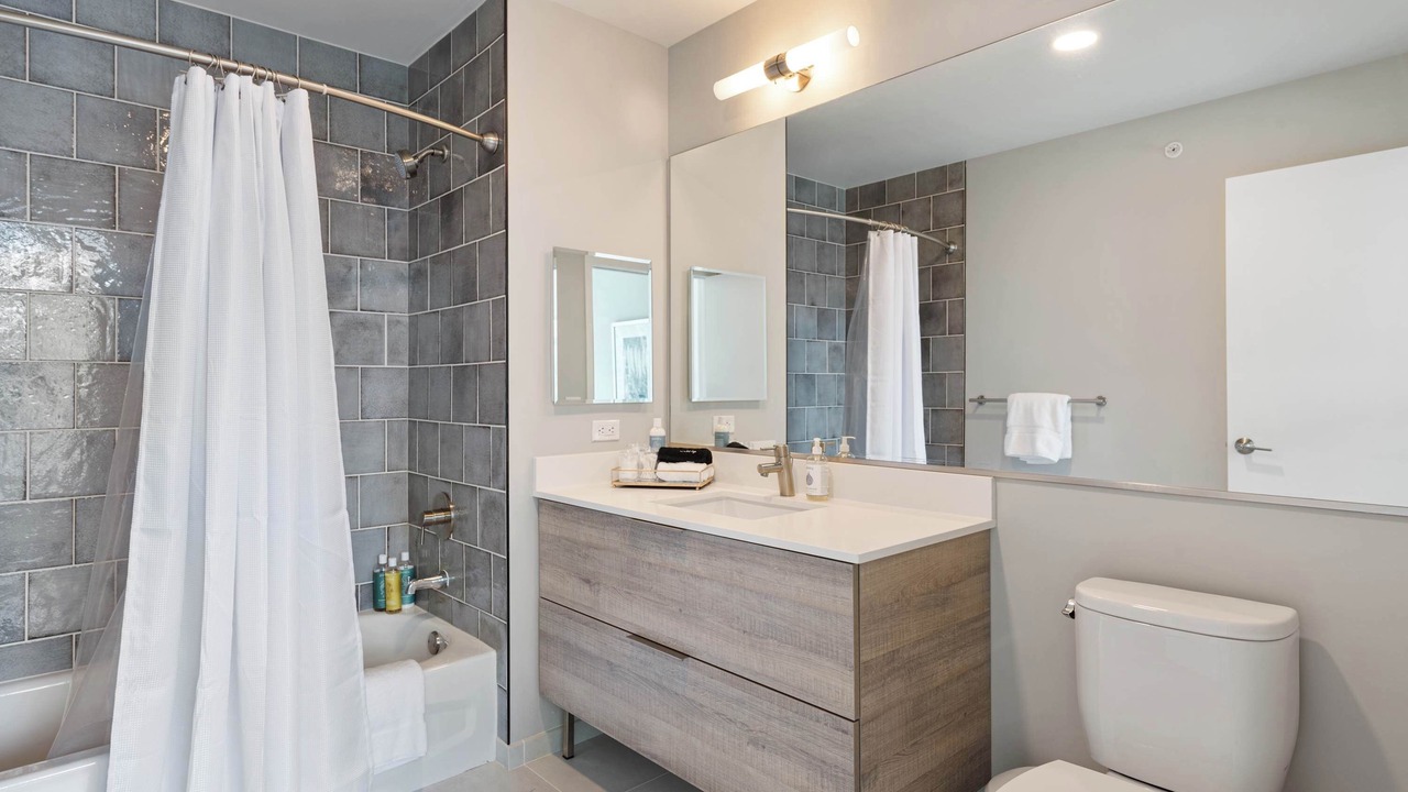 Photo of Bathroom in Near North Side