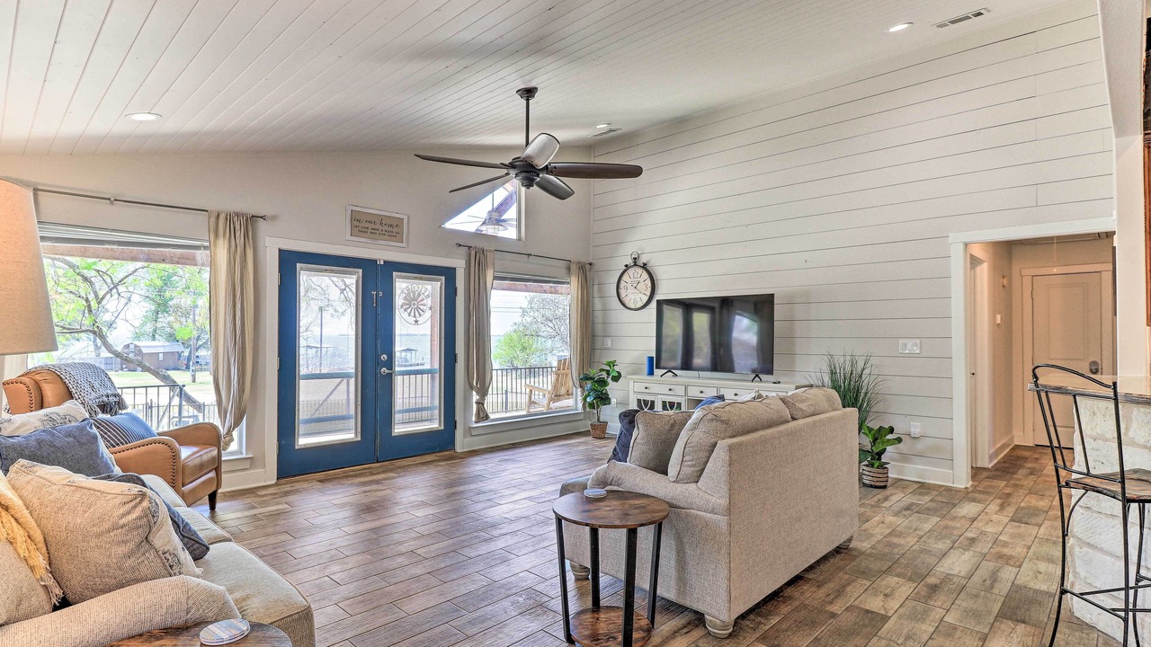 Photo of Bedroom in Silver Creek Village