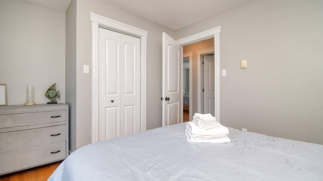 Photo of Bedroom in Pointe-du-Chene