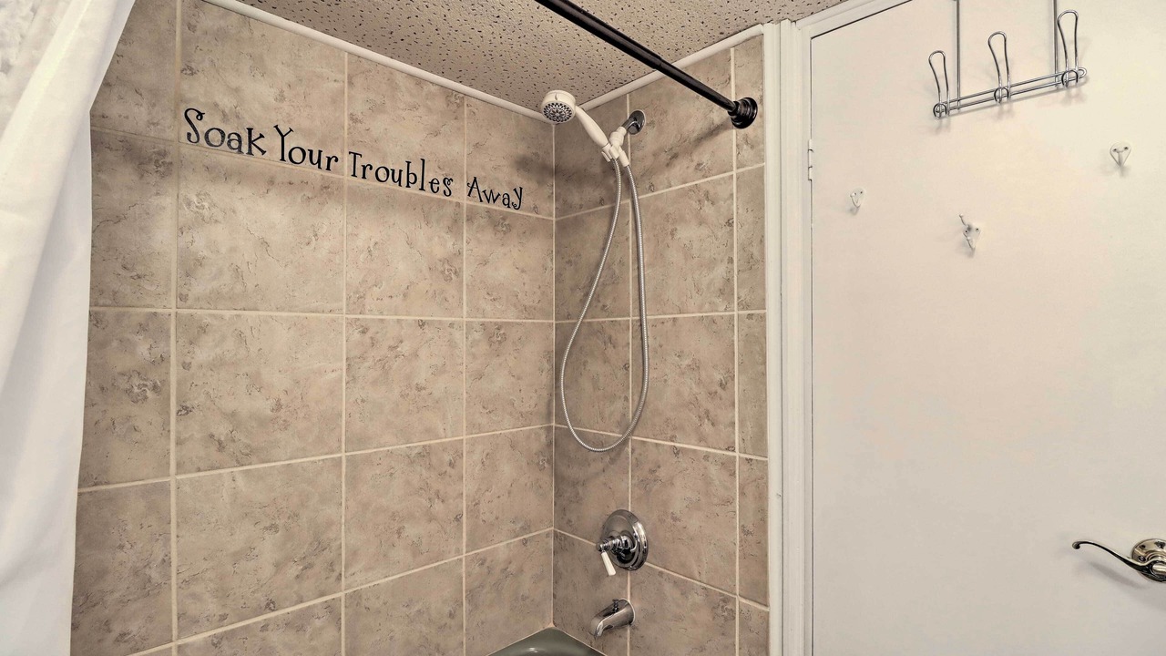 Photo of Bathroom in Higden