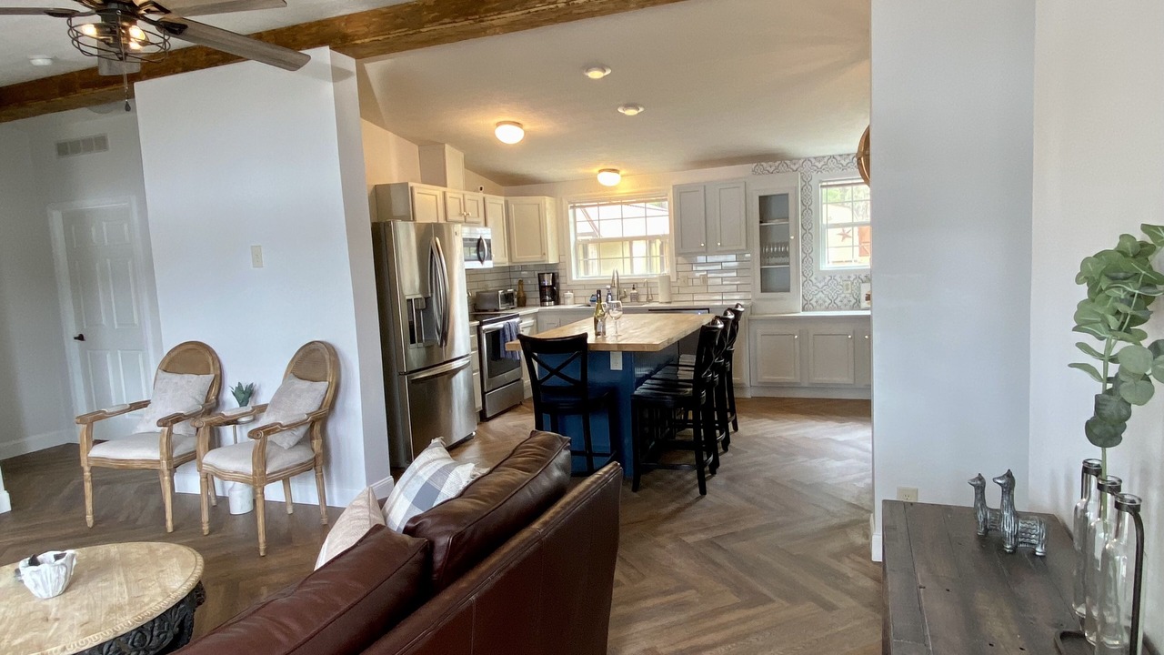 Photo of Livingroom in Gloversville