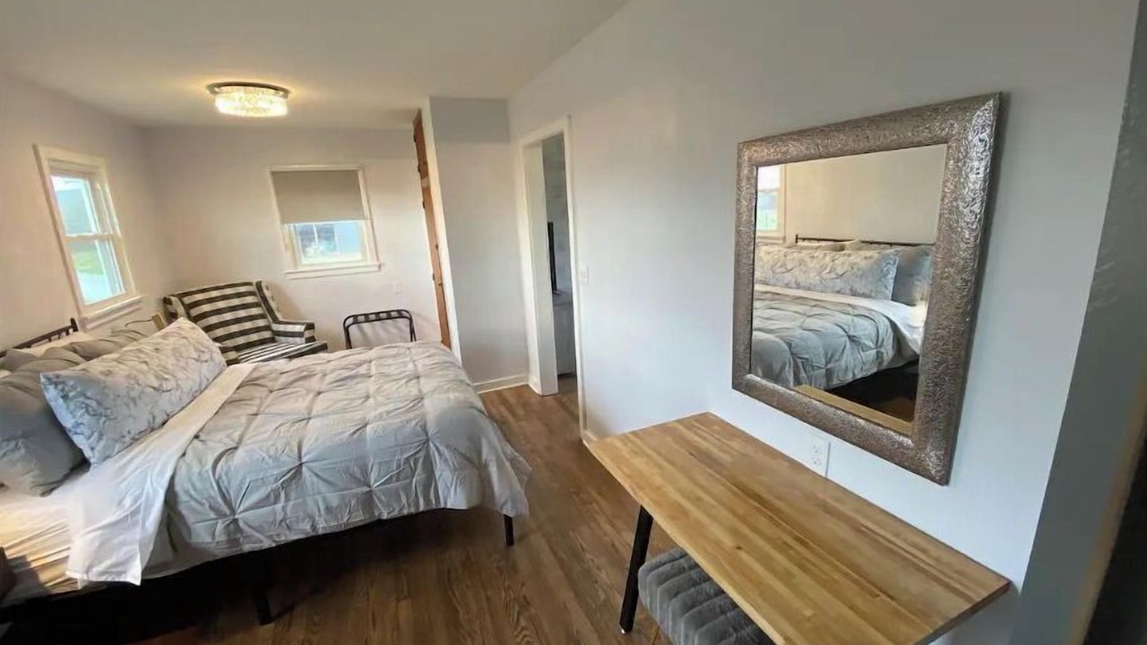 Photo of Bedroom in Springdale