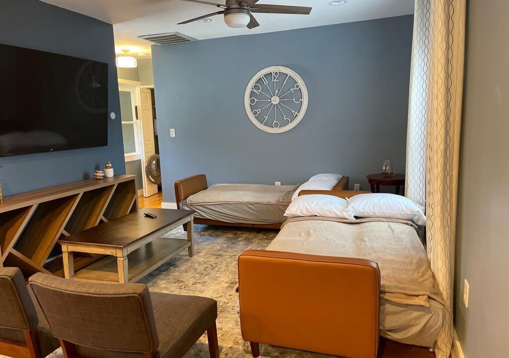 Photo of Bedroom in East Somerville