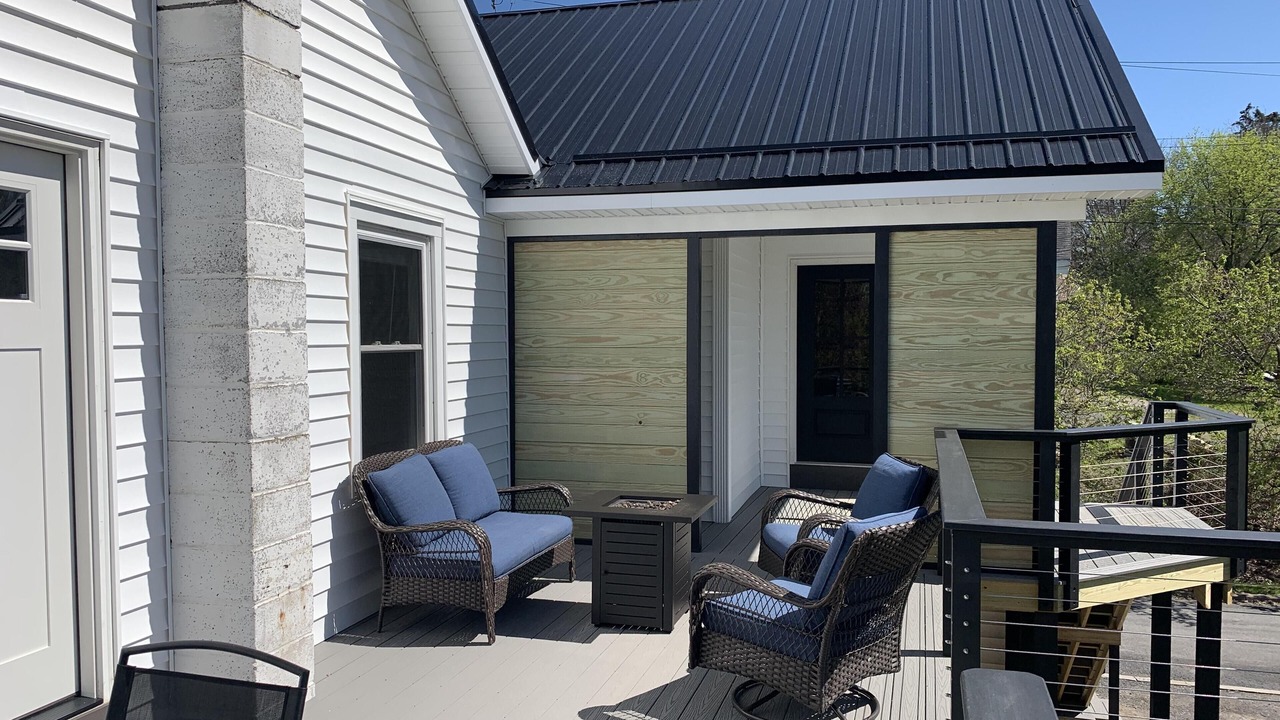 Photo of Patio Balcony in Burdett