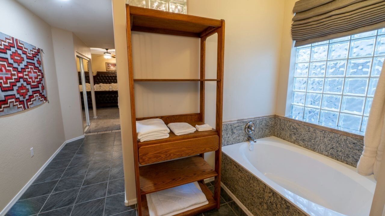 Photo of Bathroom in Pinnacle Hill