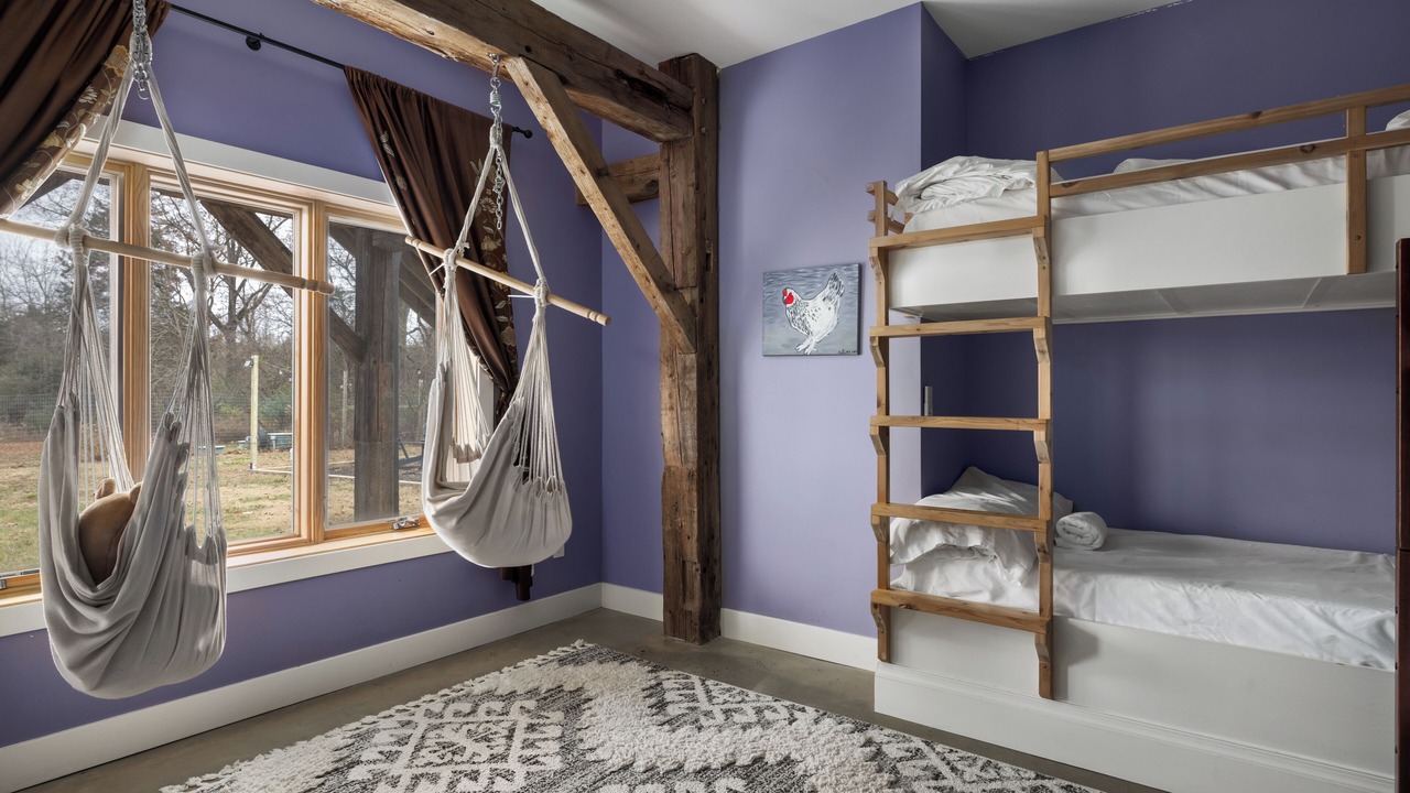 Photo of Bedroom in Centreville