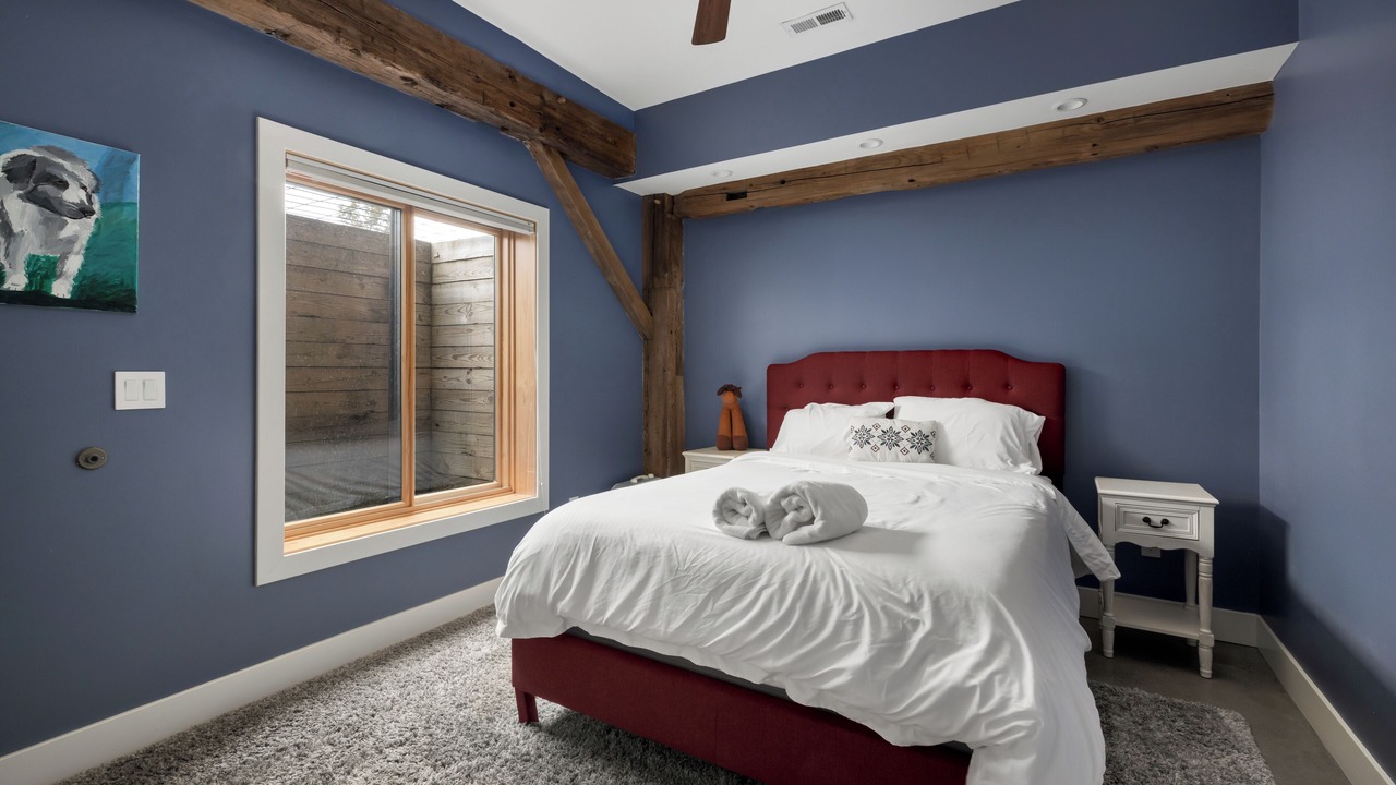Photo of Bedroom in Centreville