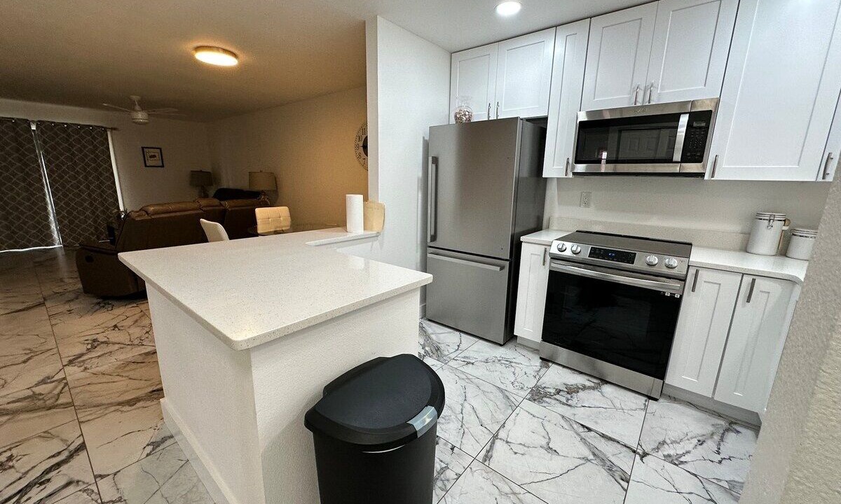 Photo of Kitchen in Oakland Hills