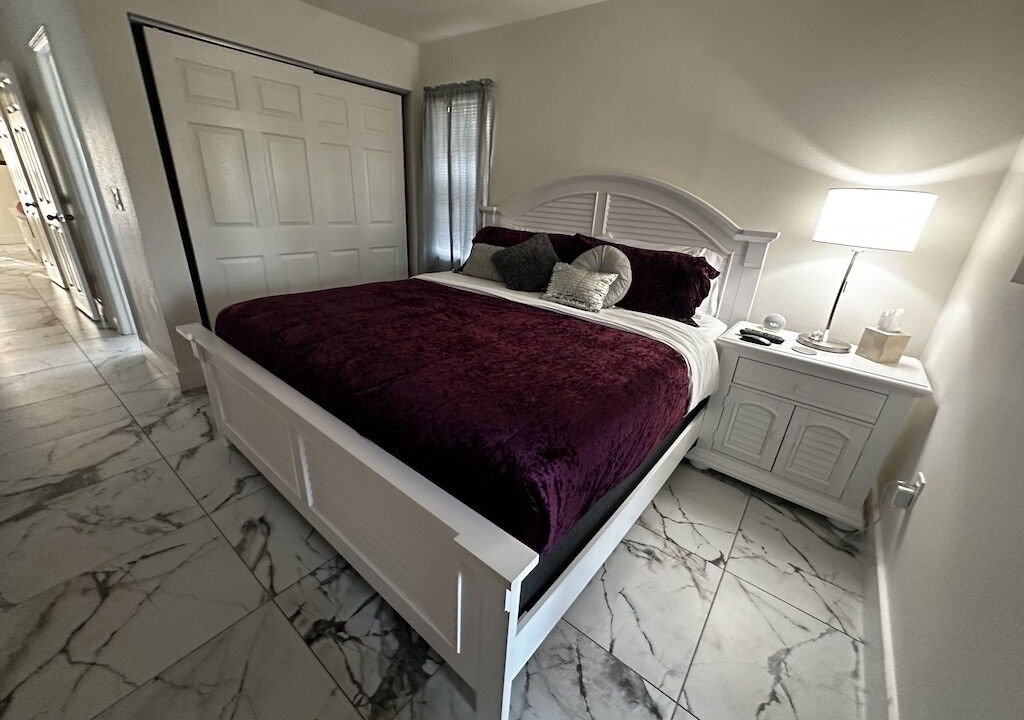 Photo of Bedroom in Oakland Hills