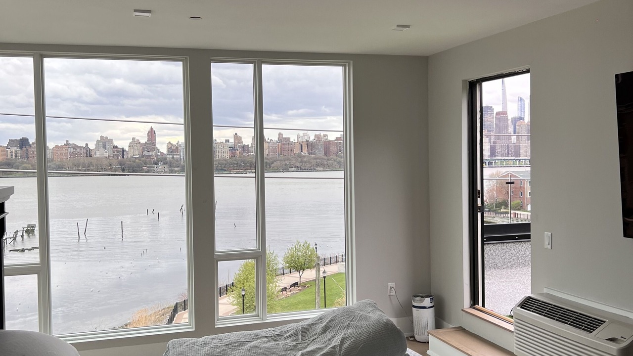 Photo of Bedroom in Guttenberg