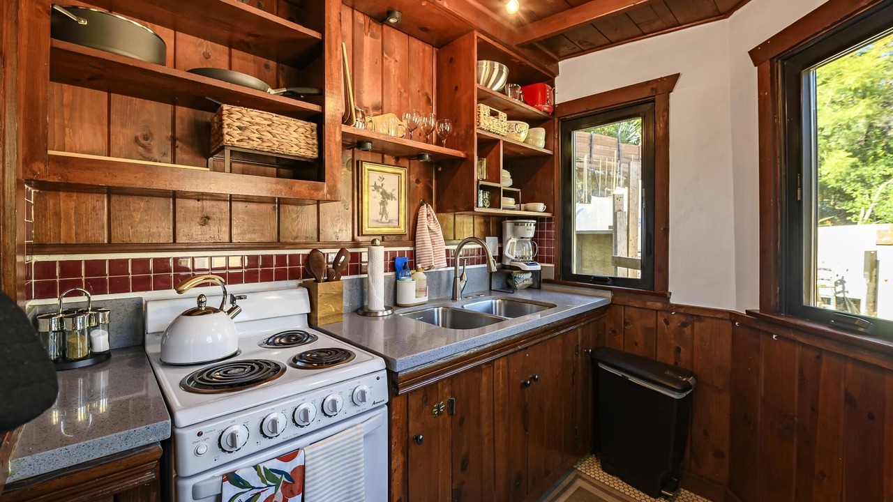 Photo of Kitchen in Hollywood Heights