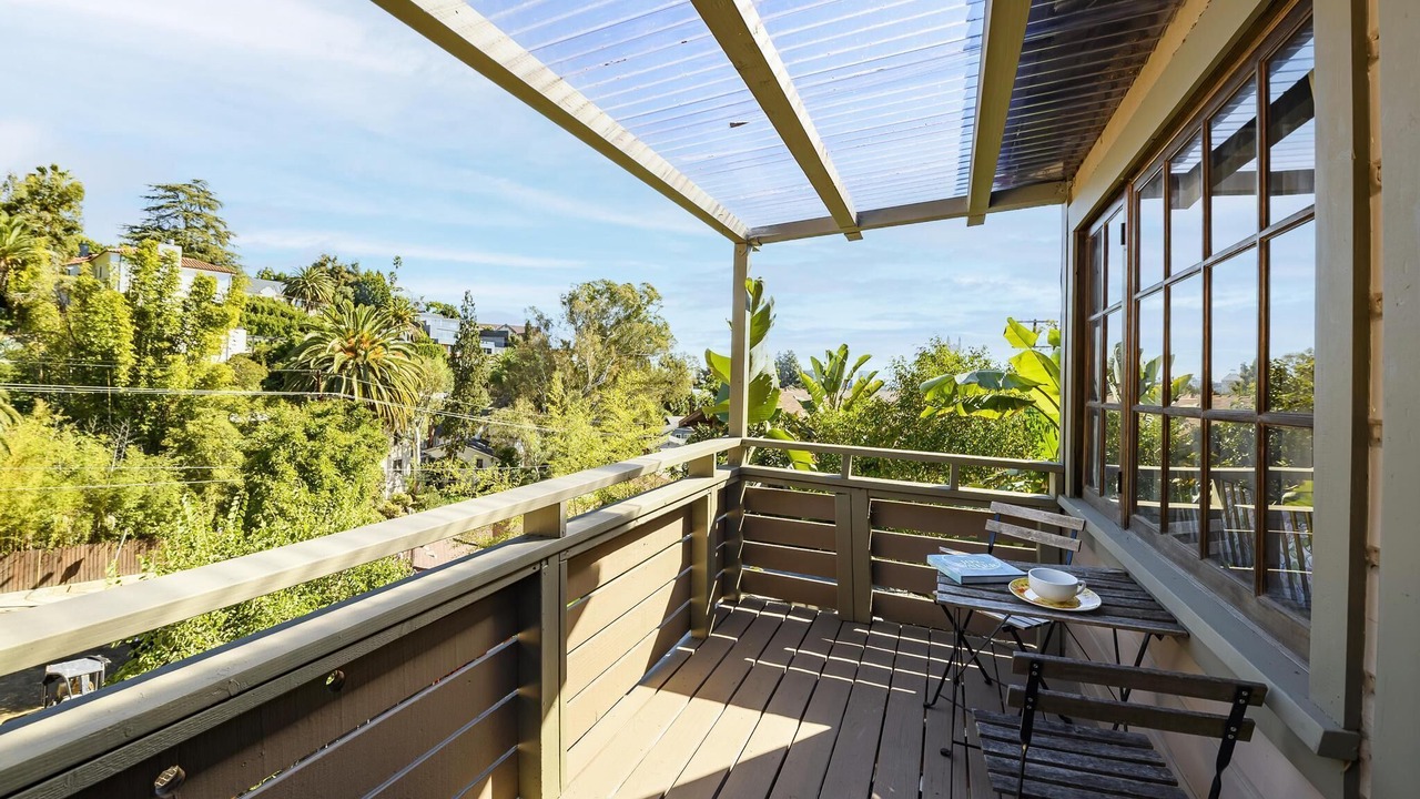 Photo of Outdoor in Hollywood Heights
