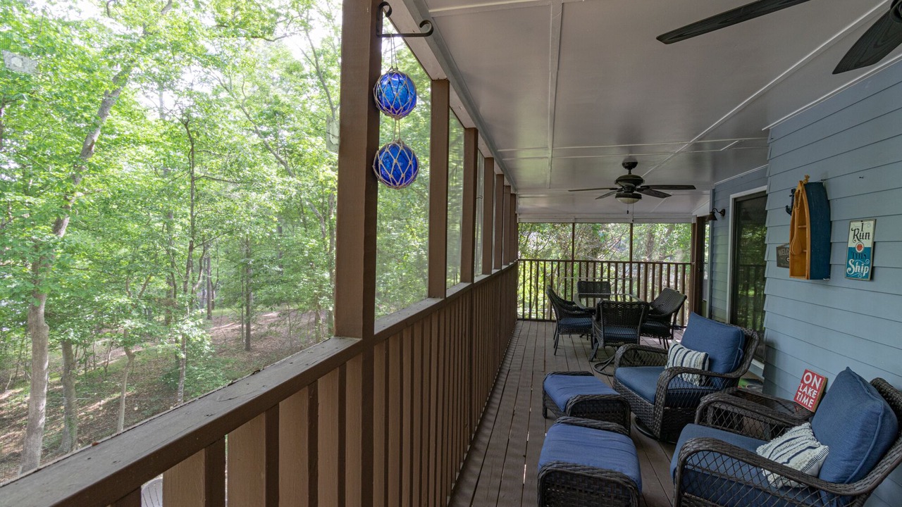 Photo of Others in Martin