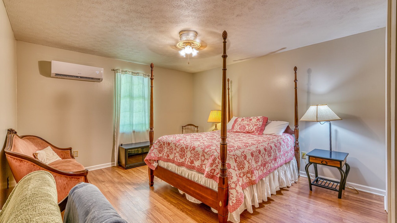 Photo of Bedroom in Athens