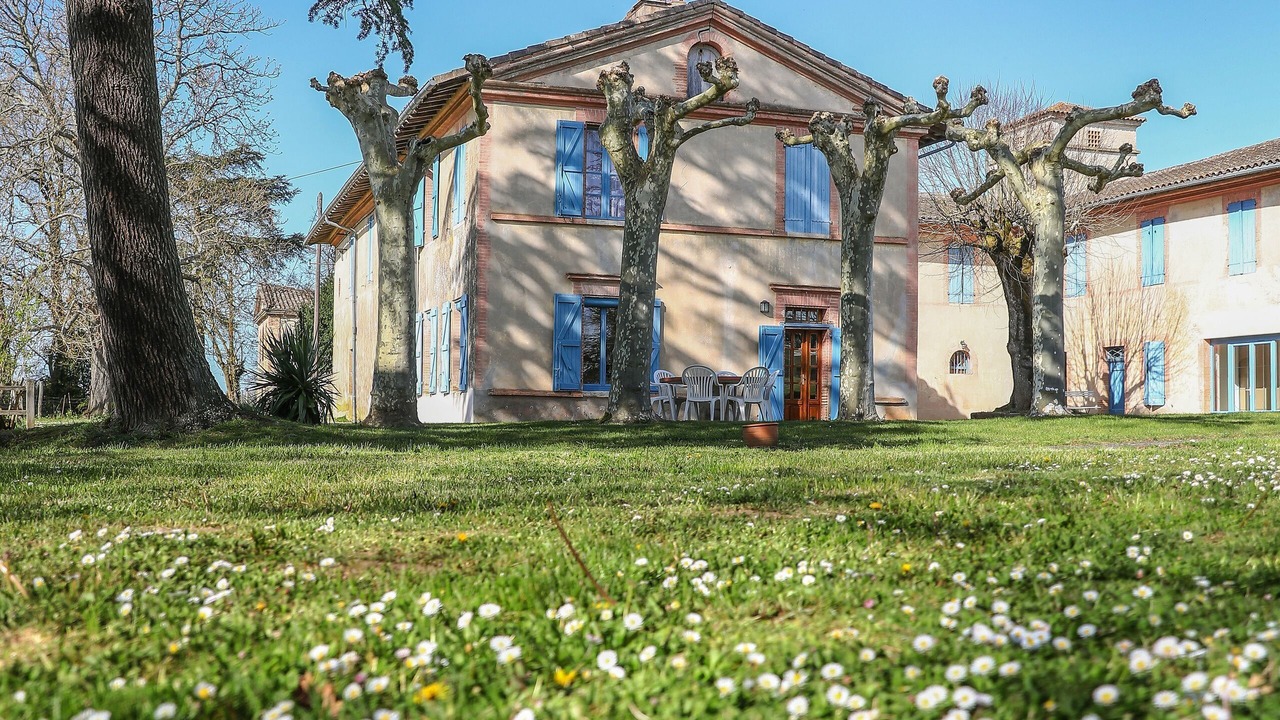 Photo of Outdoor in Montans