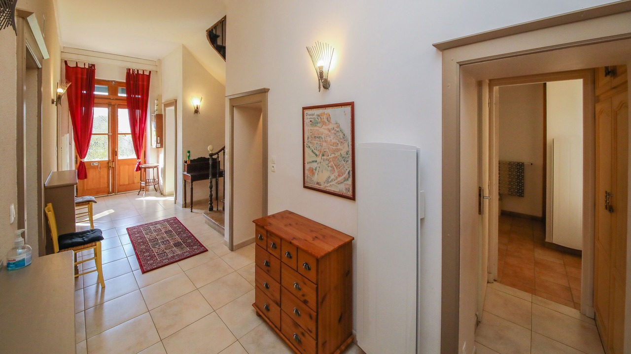 Photo of Others in Montans