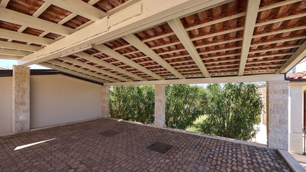 Photo of Outdoor in Cancini