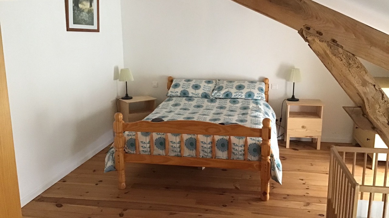 Photo of Bedroom in Cabas-Loumasses