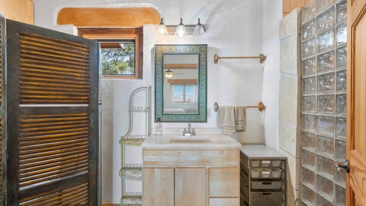 Photo of Bathroom in Alpine