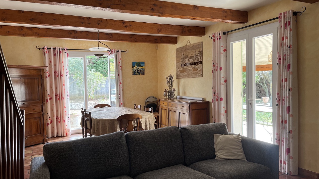 Photo of Livingroom in Saint-Genies-de-Comolas