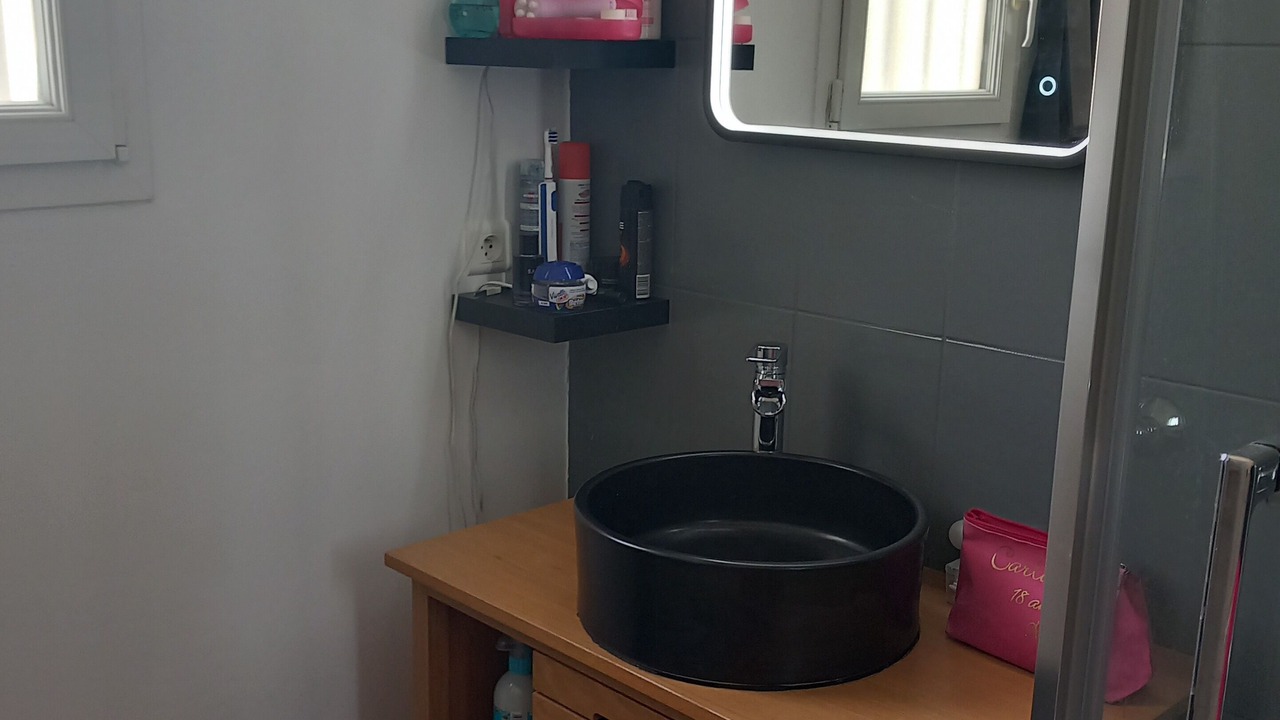 Photo of Bathroom in Saint-Andre-de-Roquelongue