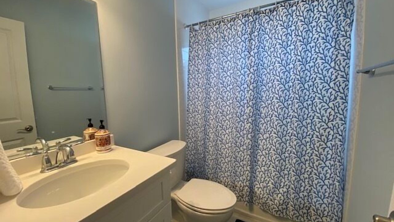 Photo of Bathroom in Townsend's Inlet