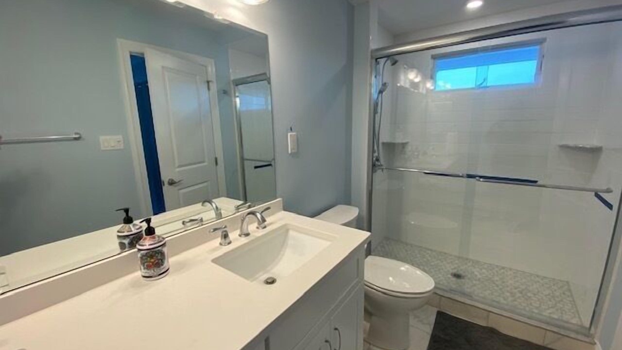 Photo of Bathroom in Townsend's Inlet