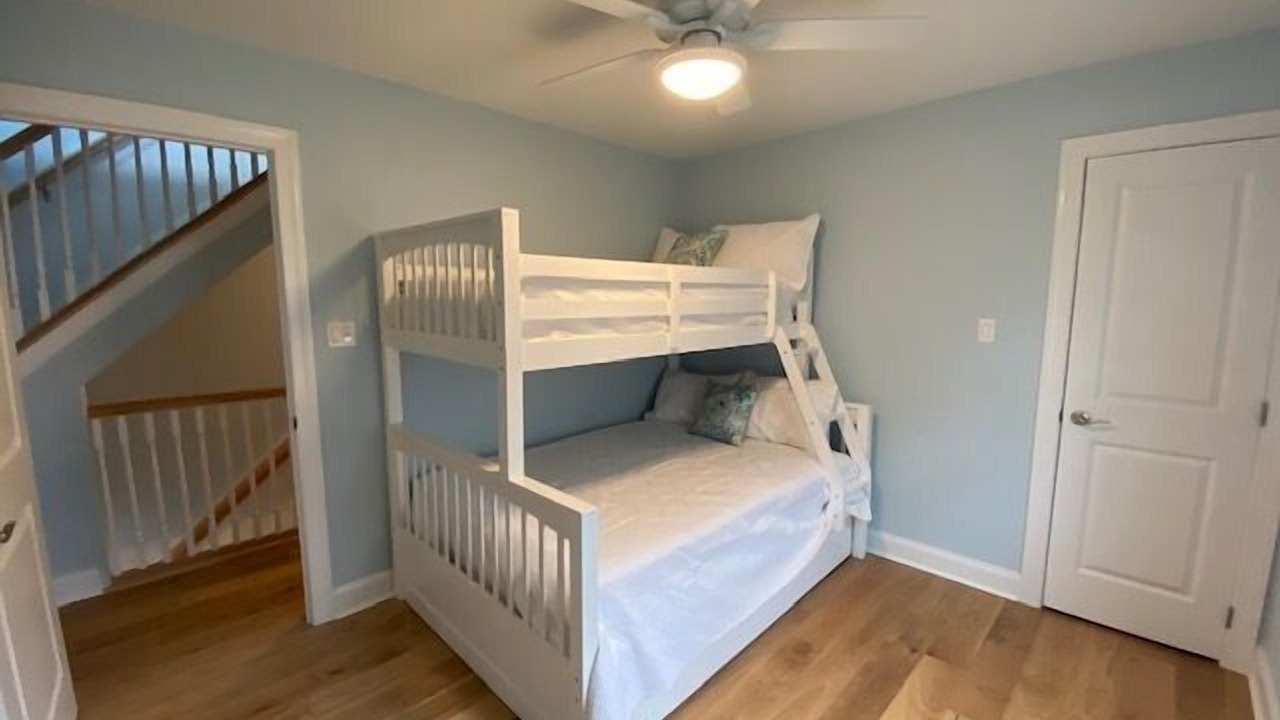 Photo of Bedroom in Townsend's Inlet