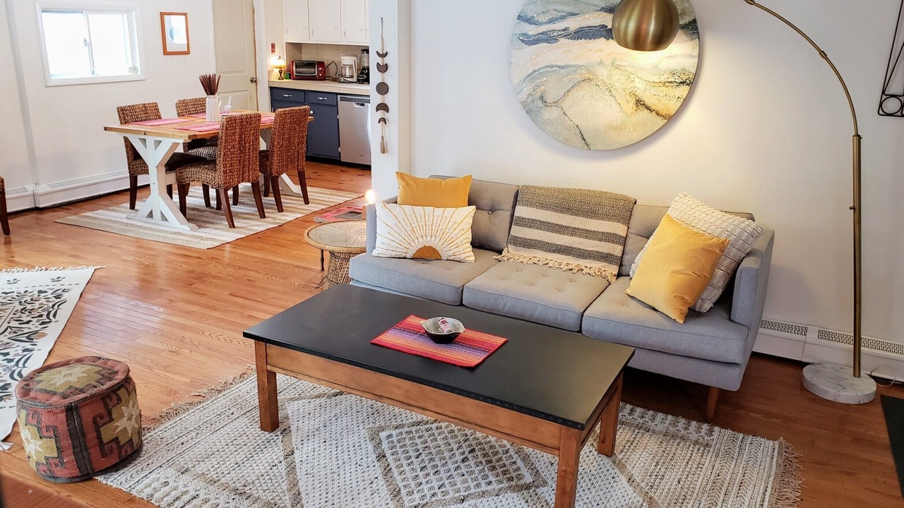 Photo of Livingroom in Chichester